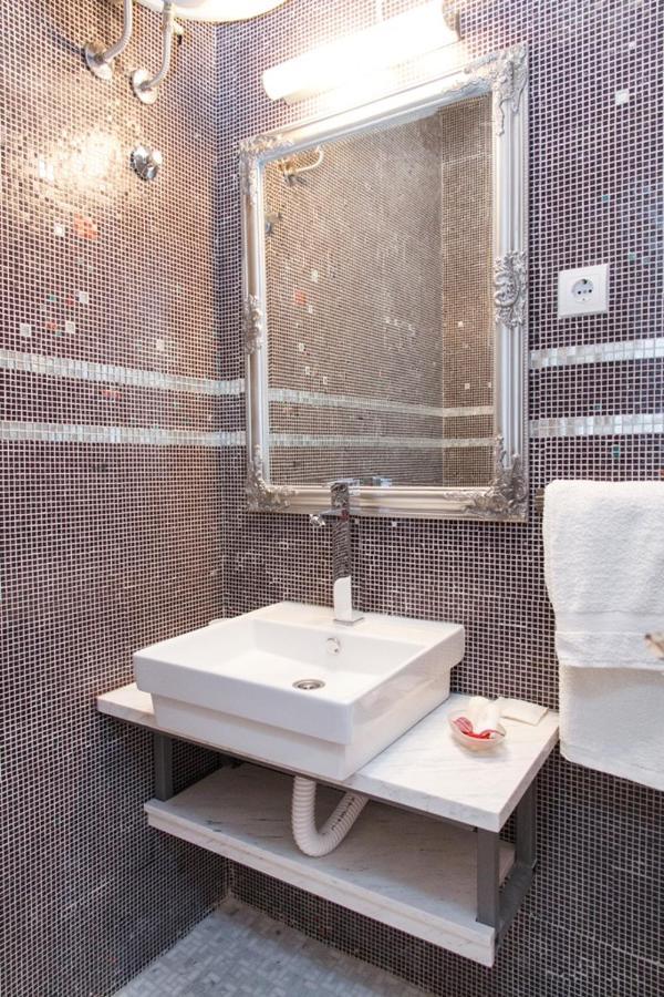 City Center Apartment With Balcony Belgrad Dış mekan fotoğraf