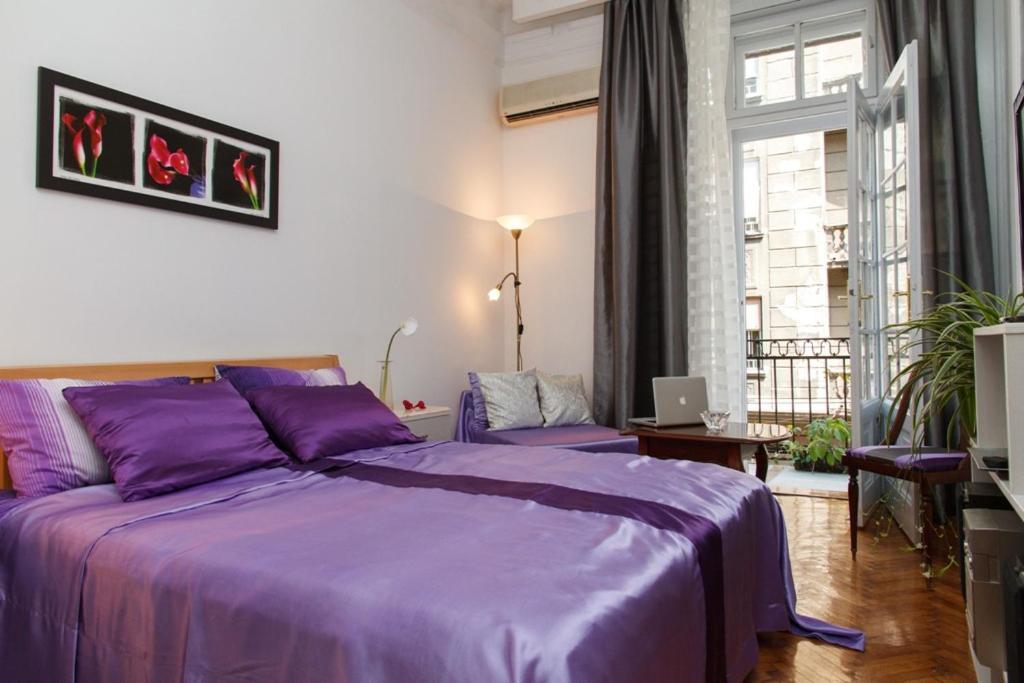 City Center Apartment With Balcony Belgrad Dış mekan fotoğraf