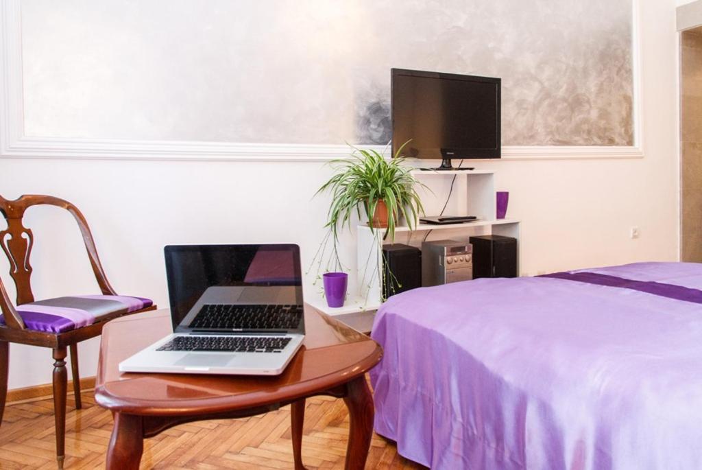 City Center Apartment With Balcony Belgrad Dış mekan fotoğraf