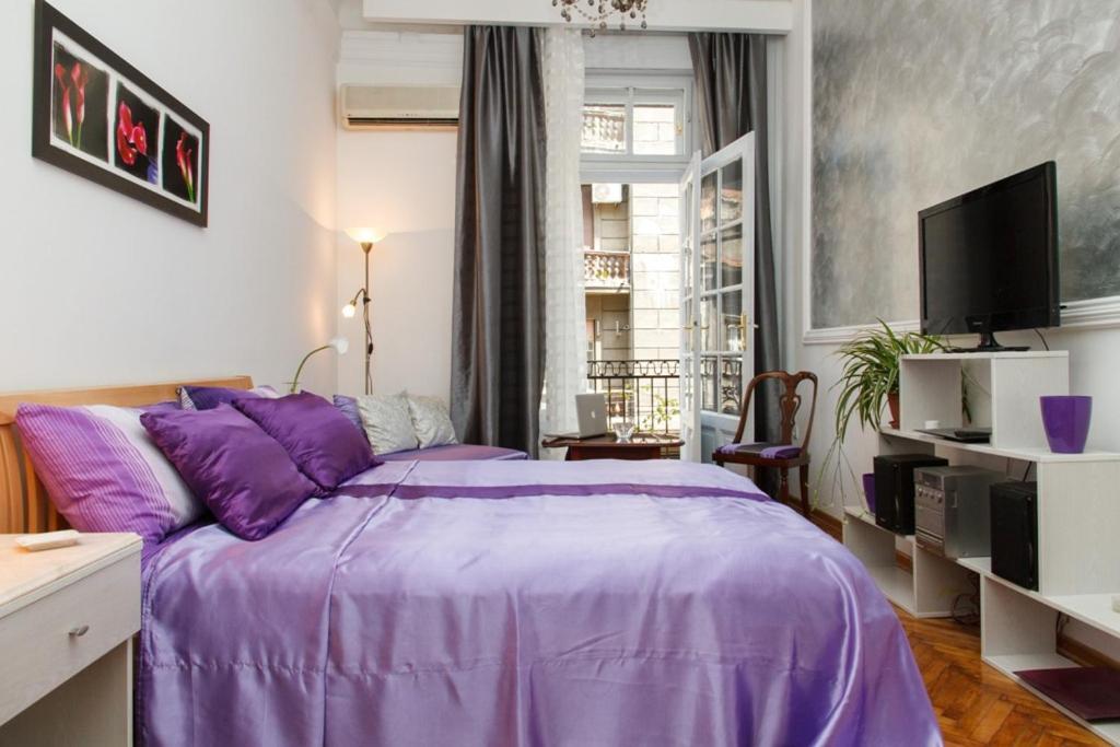 City Center Apartment With Balcony Belgrad Dış mekan fotoğraf